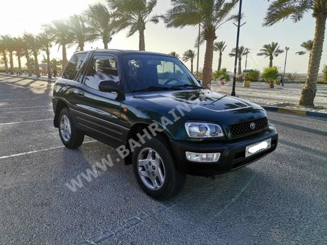 Toyota  Rav 4  1998  SUV  Automatic  4  403,650  RWD  Green  Gasoline