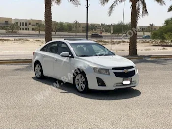 Chevrolet  Cruze  LT  2015  Sedan  Automatic  4  150,900  FWD  White  Gasoline