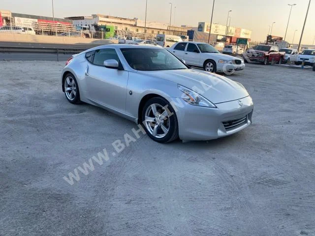 نيسان  زد  370  2009  كوبيه \ سبورت  اتوماتك  6  203,750  دفع خلفي  فضي  بنزين