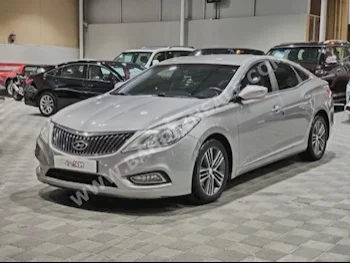 هيونداي  ازيرا  2014  سيدان  اتوماتك  6  120,000  دفع أمامي  فضي  بنزين