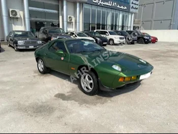 بورش  918  ويسج باكج  1982  كلاسك  اتوماتك  8  85,550  دفع خلفي  أخضر  بنزين
