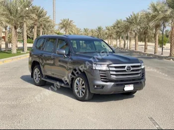 Toyota  Land Cruiser  GXR  2022  SUV  Automatic  6  19,950  AWD  Gray  Gasoline