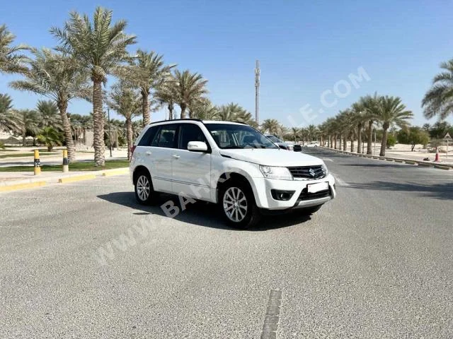 Suzuki  Vitara  2015  SUV  Automatic  4  85,900  FWD  White  Gasoline