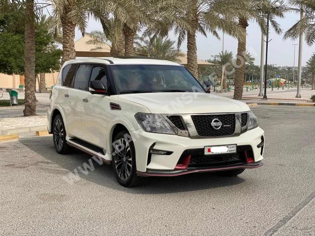 Nissan  Patrol  Nismo  2012  SUV  Automatic  8  175,550  AWD  White  Gasoline