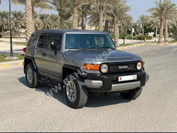 تويوتا  إف جي كروزر  2012  اس يو في  اتوماتك  6  208,850  دفع رباعي  رمادي  بنزين